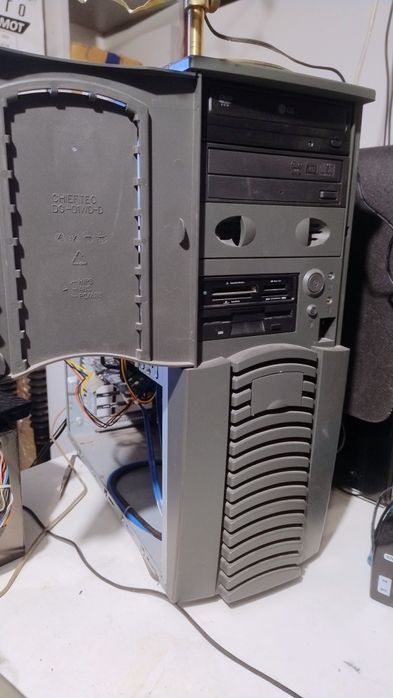 Retro komputer płyta Gigabyte 939 AGP procesor Athlon 3800 X2  Radeon