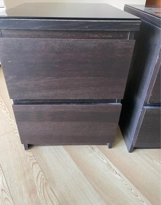 Conjunto de mesas de cabeceira