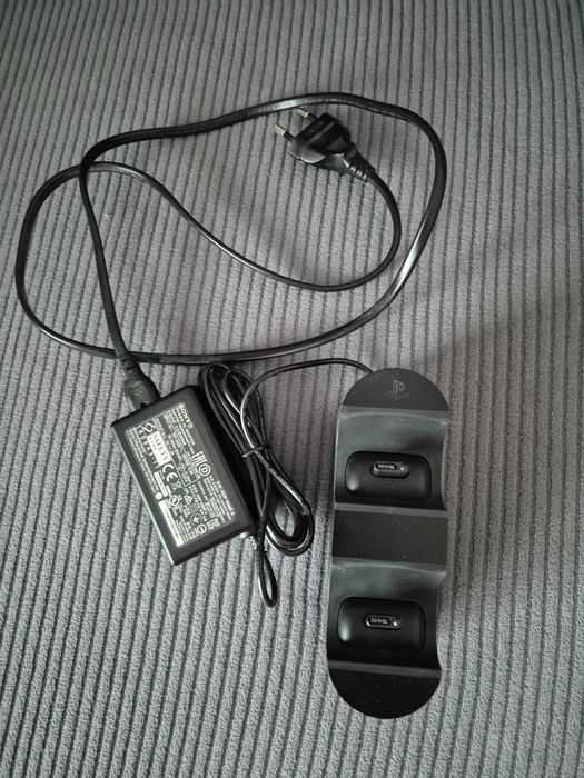 Oryginalna Stacja dokująca ładująca pady PS4