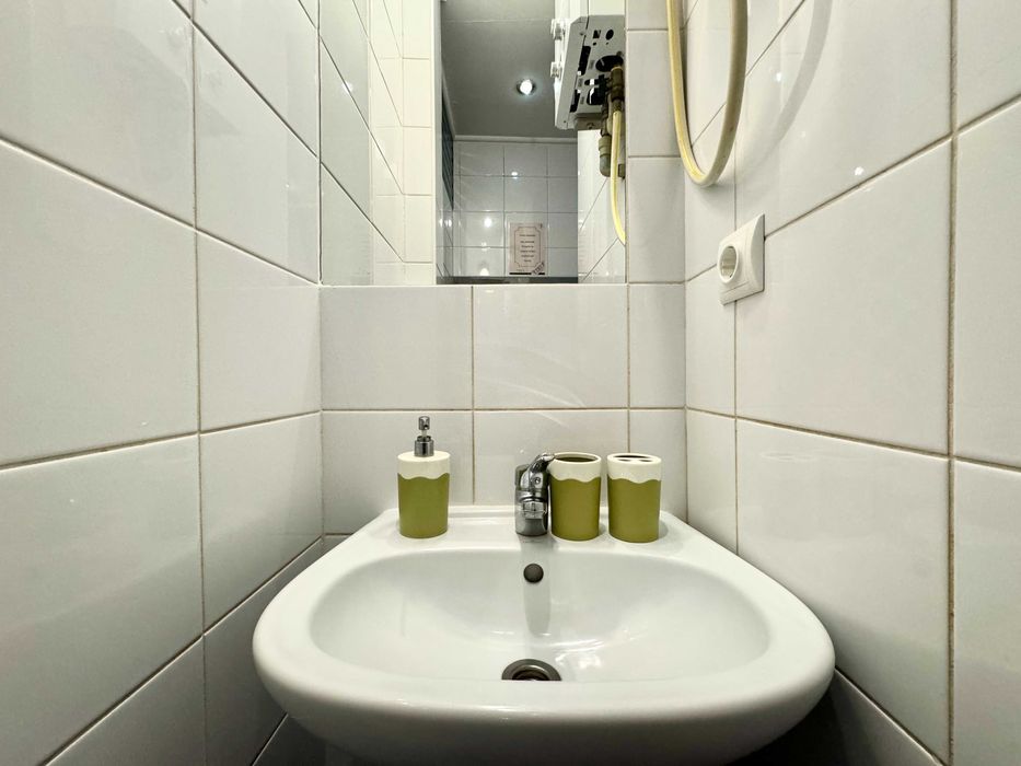 ApartPoltava ЦЕНТР подобово КУТОВА ванна, кафе Кавун, фіскальний ЧЕК