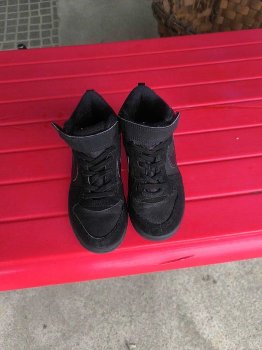 Sapatilhas Nike tamanho 29,5