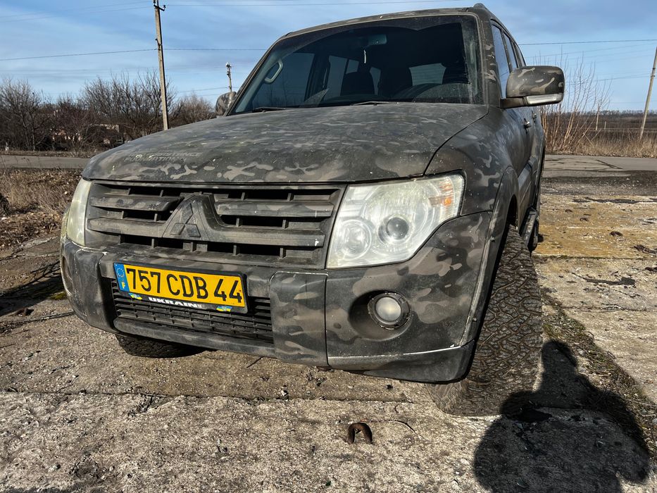 Mitsupishi Pajero Wagon 4