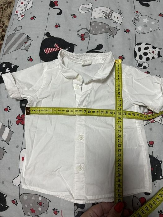 Гарний костюмчик