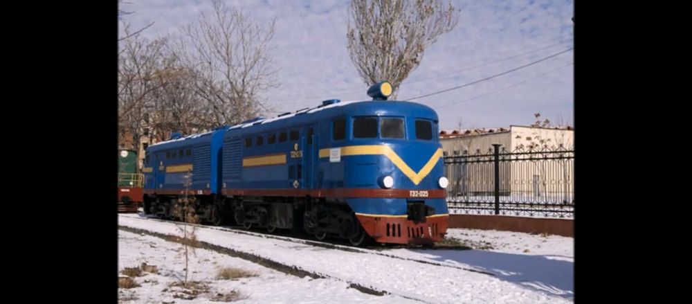 Будильник Витязь СССР домик бабы яги