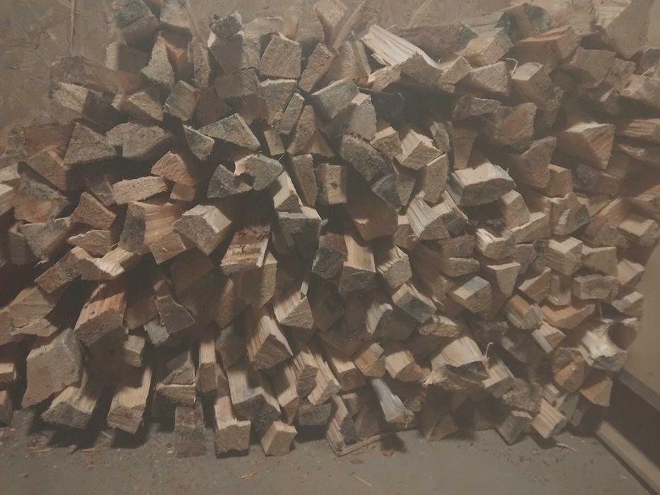 Rozpałka, drewno rozpałkowe