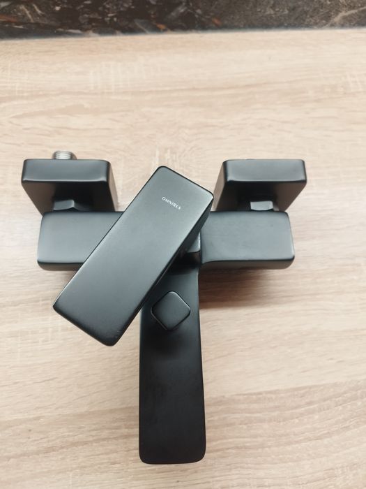 bateria wannowa ścienna omnires parma czarny mat pm7430bl.   EXPOZYCJA