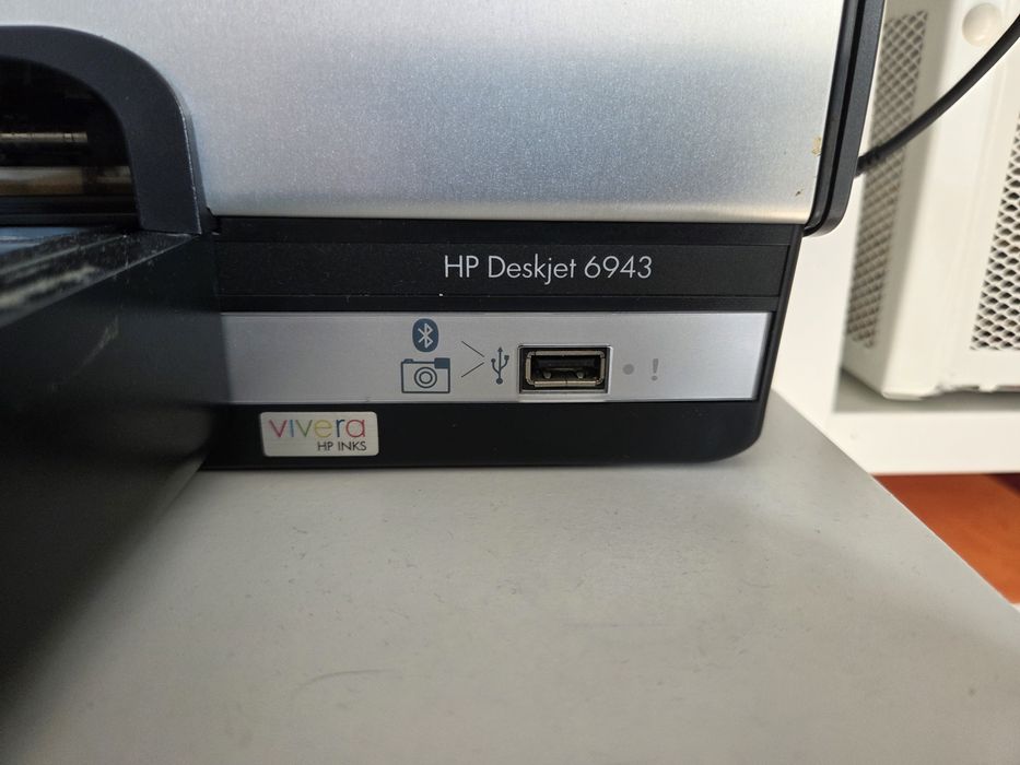 Drukarka HP Deskjet 6943 + pełne kartridże