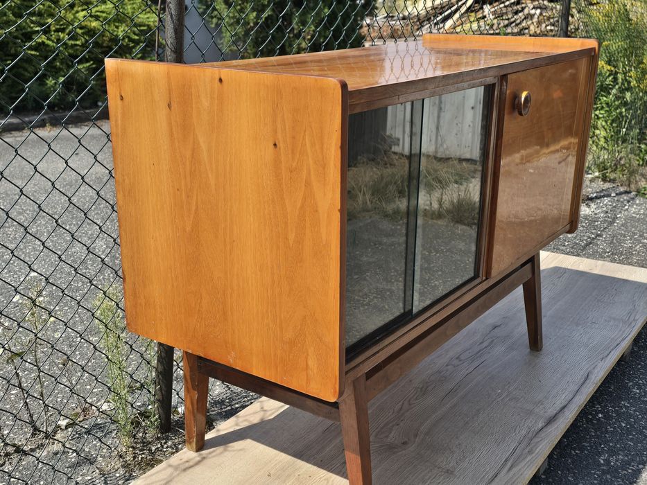 Komoda prl Bilea