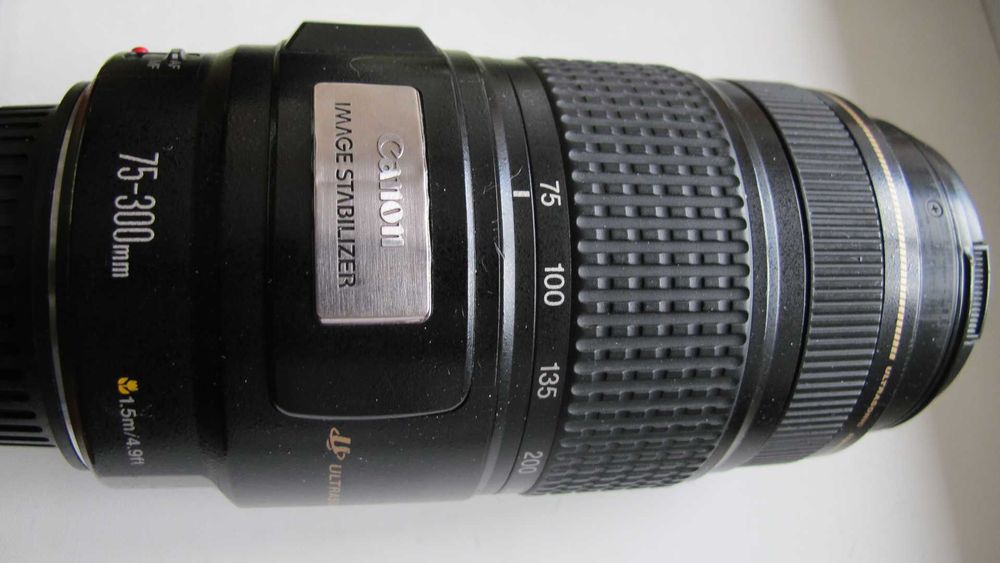 75 300 - купити об'єктив Canon - Ціна на OLX.ua