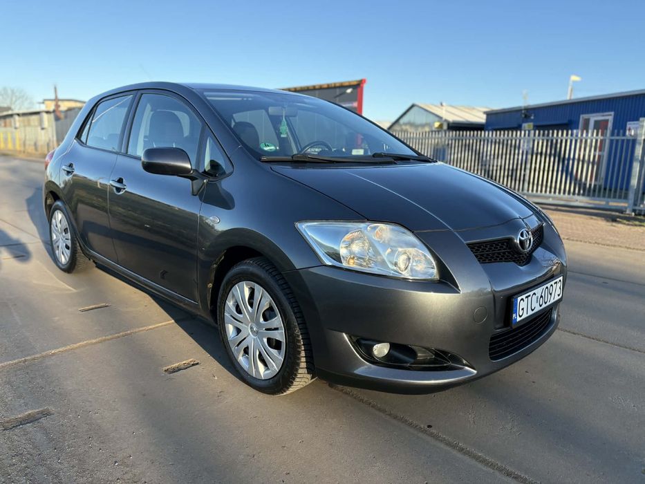 Toyota Auris  1.4  49 tys km bezwypadek