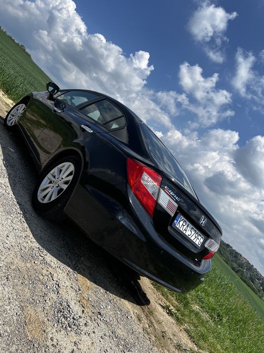 Honda Civic IX 1.8 i-VTEC 142 KM | Sedan | Salon Polska | Manual | Benzyna