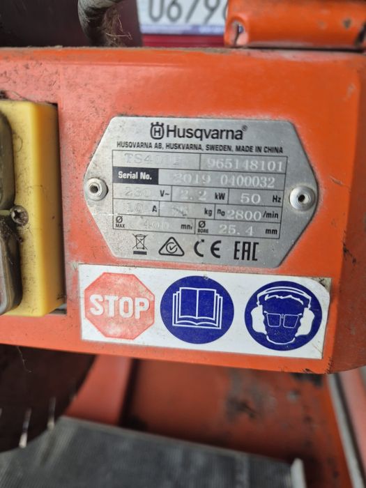 Piła do cięcia kostki lub przycinanie Husqvarna TS400F