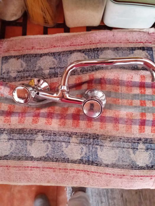 Torneira de cozinha.