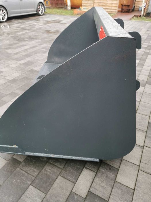 Łycha łyżka duża objętościowa do tura euro ramka, manitou, JCB