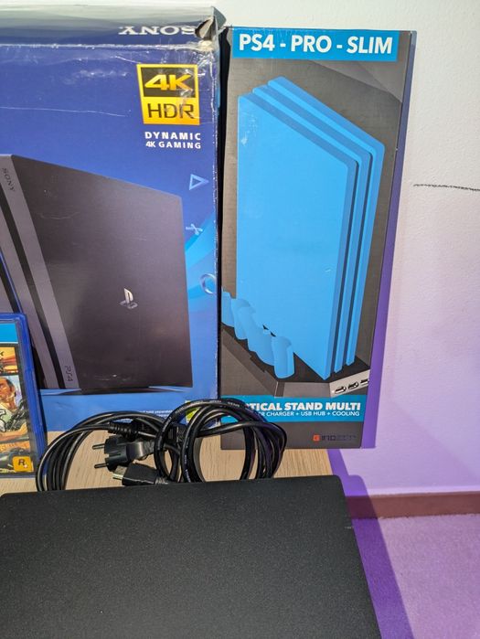 PlayStation 4 pro com 1tb