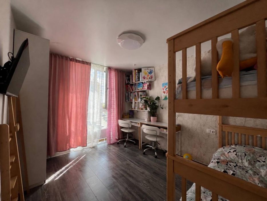 Продам 1-кімнатну квартиру в центрі Білогородки, ЖК «Білий Шоколад»