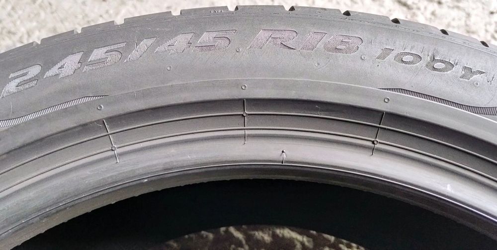Шини літні R18 245/45 Pirelli Pzero
