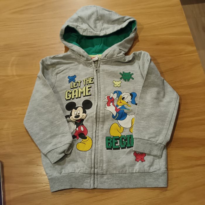 Bluza z kapturem. Myszka miki