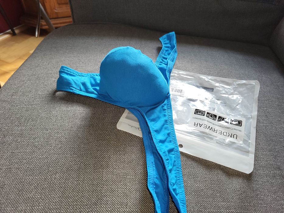 Super wygodne seksi stringi z kieszonką