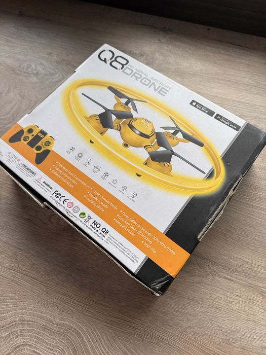 Радиоуправляемый Дрон (Квадракоптер) с камерой для детей и взрослых