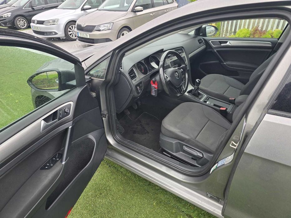 VW Golf Variant 1.6 Tdi