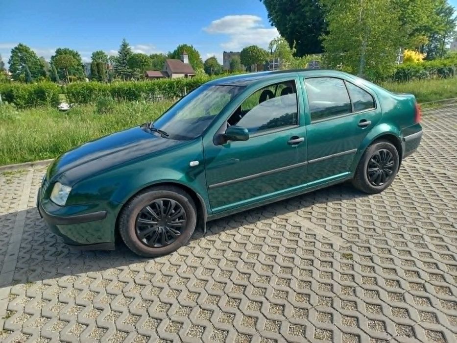 Volkswagen BORA // Benzyna // Przegląd maj 2027 //  Hak //
