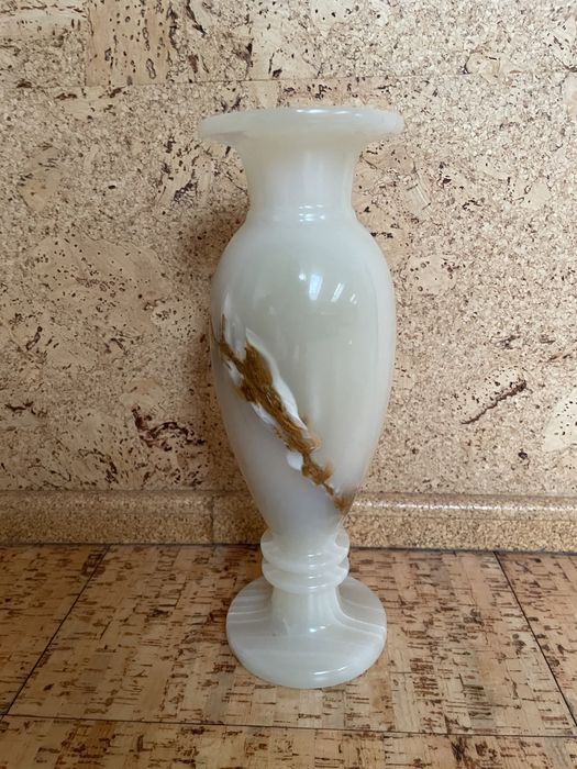 Ваза онікс ~30см (оникс)