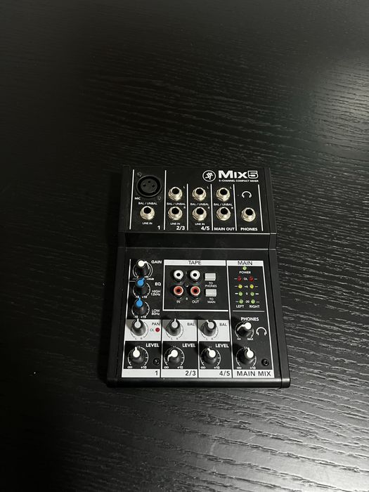 Mackie Mix5 - Mesa de Mistura Compacta de 5 Canais (Como Nova)