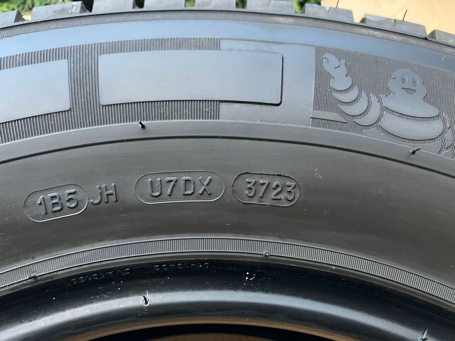 4 Opony Michelin Agilis