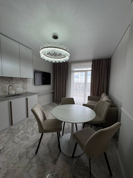 Продаж 2к квартири в Боздоші