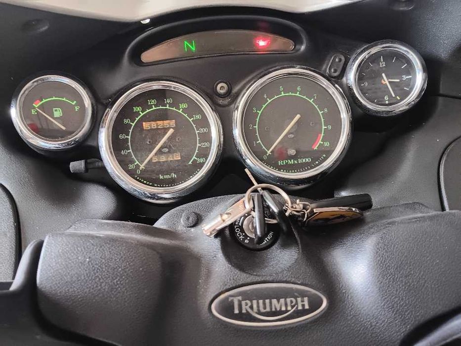 Peças Triumph Trophy 900 / 1200
