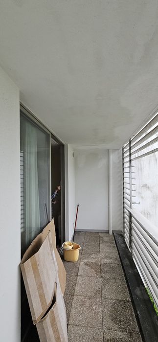 Furos em betão armado