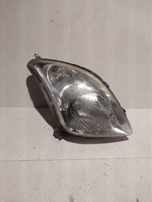 Suzuki swift mk6 mkVI mk 6 VI 3 prawa lampa przednia reflektor prawy