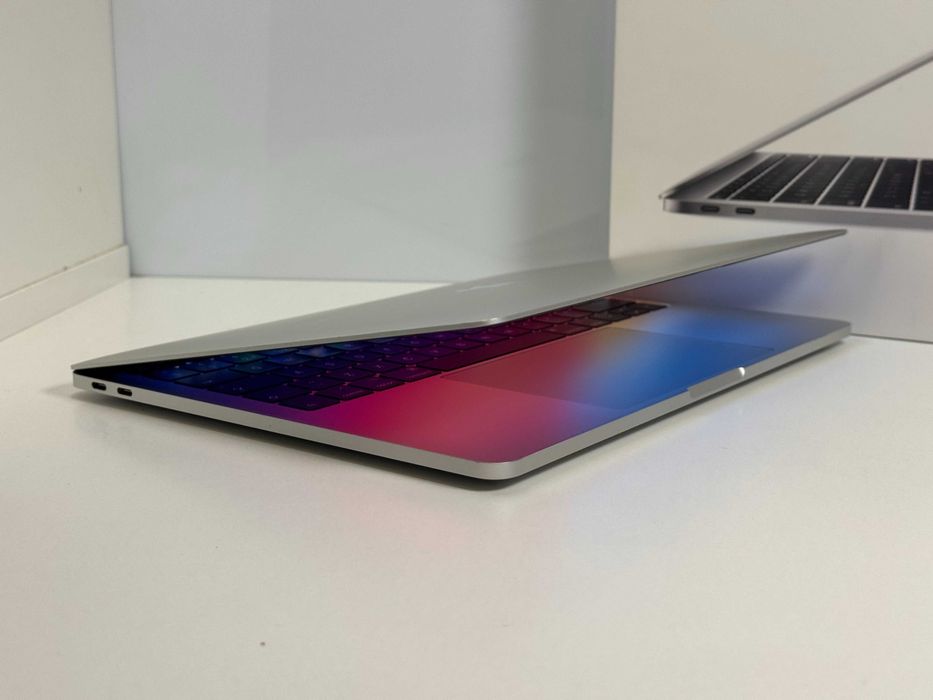 MacBook Pro 13 2017 i5 8GB RAM 256GB SSD Space Gray Gwararancja