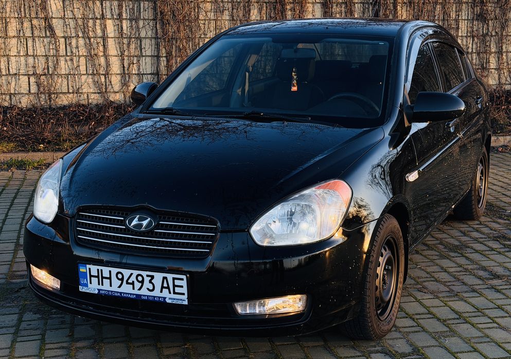 Hyundai Accent
