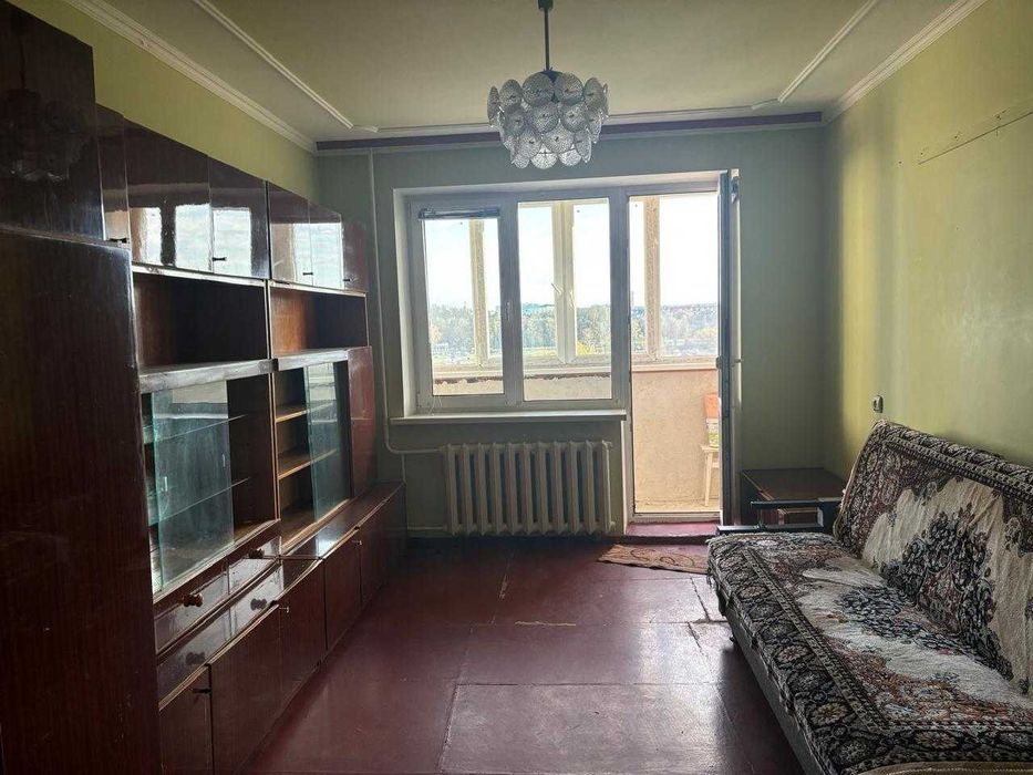 (8) Продам 1-но кімнатну квартиру на Вишеньці 9726