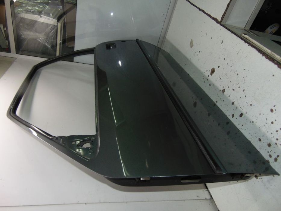 Peugeot 205  portas " nova de stock antigo
