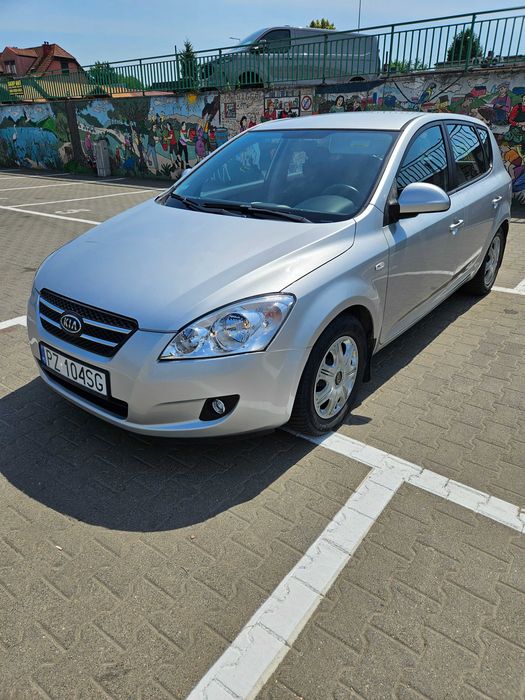 KIA Ceed 1,6 Crdi 2007