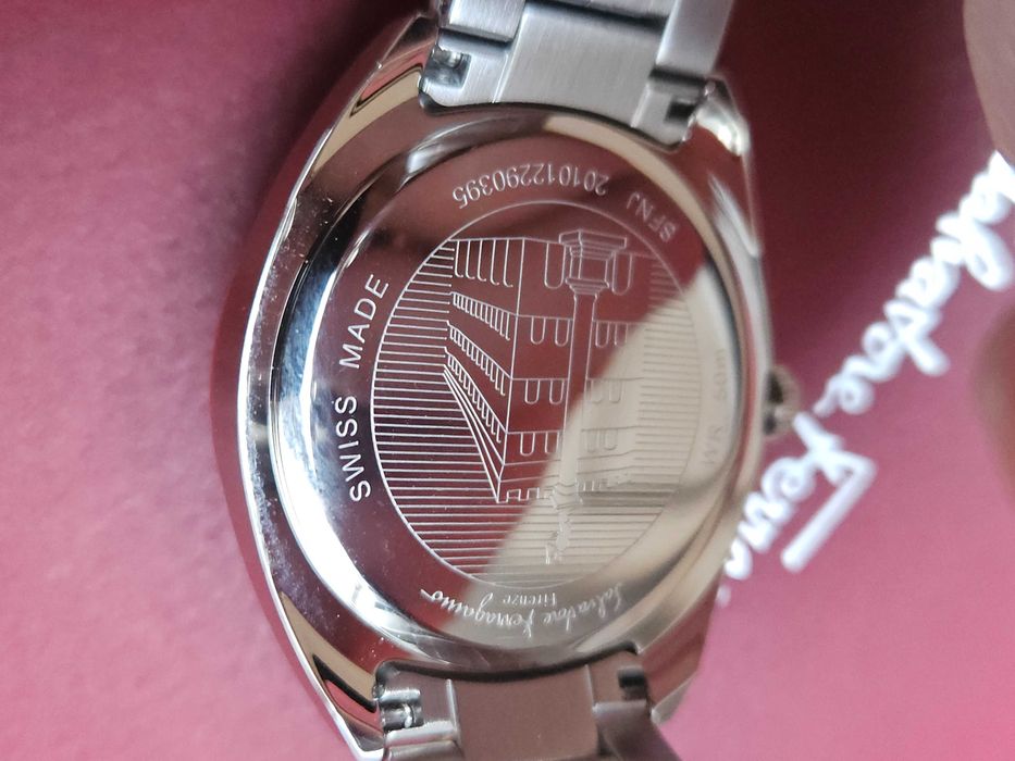 Salvatore Ferragamo Ref: SFNJ00520