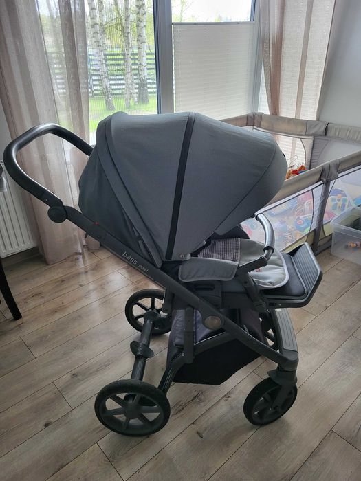 Wózek dziecięcy 2w1 Roan Bass Next