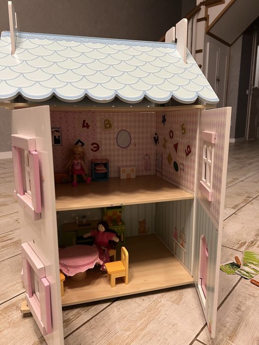 Будинок для ляльок