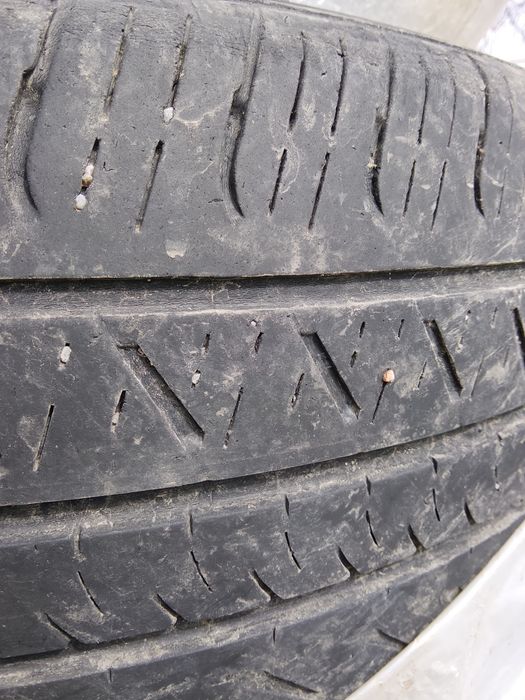 Шини KUMHO r17 235/55 2000/комплект