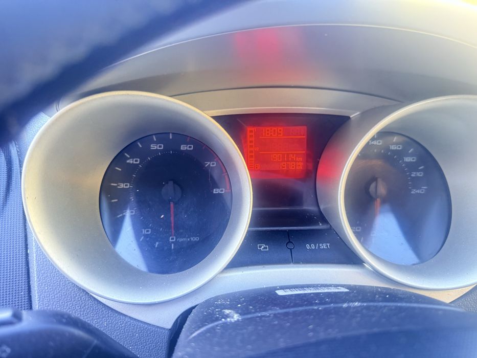 Seat ibiza gasolina — photo 3