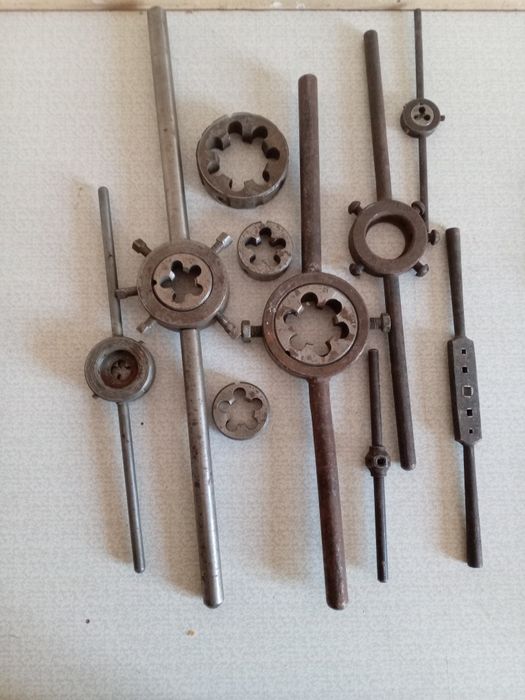 Слесарный инструмент