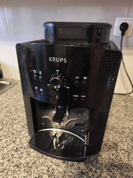 Máquina Café Krups Automática com moinho