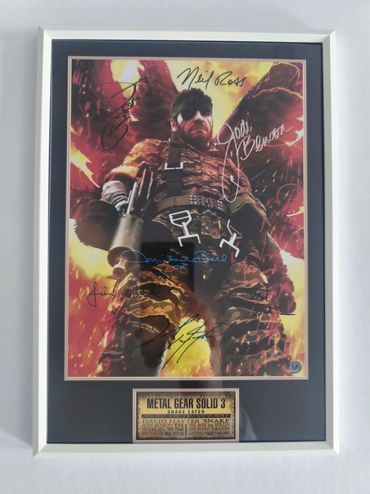 Moldura Metal Gear Solid 3: Snake Eater  com Autógrafos (A4)
