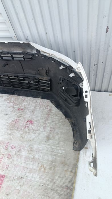 Vendo parachoque de frente citroen Berlingo ano 2018/23