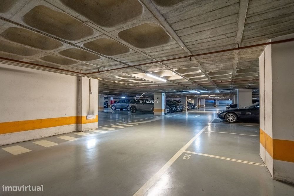 3 Parking Spaces – Avenida da Liberdade, Lisbon