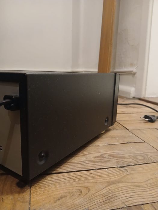 Leitor e gravador de cassetes da Teac