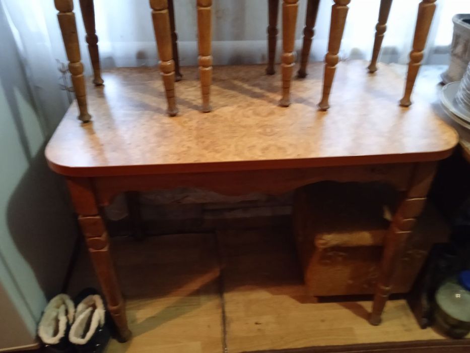 Продам меблі б/у та багато іншого для дому